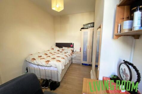 Lisvane Street, Cathays, Cardiff photo 4
