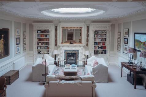 Ballroom/Drawing Room