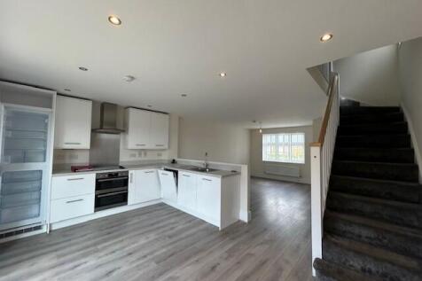 Tiler Close, Ledsham Garden Village photo 3