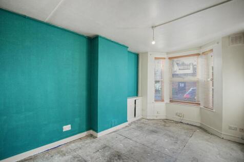 Flat A, 2 Otley Road, London E16 3JT