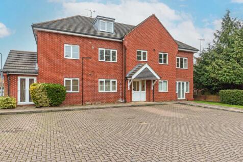 Front - 6 St Francis Close.jpg