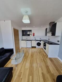 FLAT 8