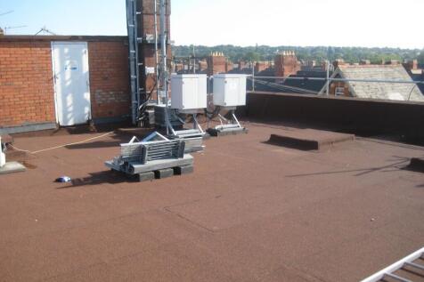 Roof mast
