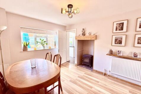 Granby Drive, Bottesford, Nottingham photo 4
