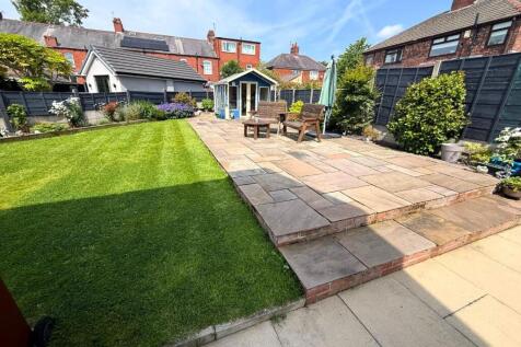 Rear Garden.1.jpeg
