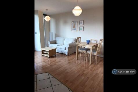 Living/ Dining Room 2