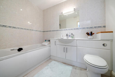 1331358-5-689f164...