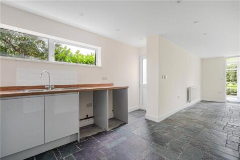Hodgetts Lane, Burton Green, Kenilworth, Warwickshire, CV8 photo 4