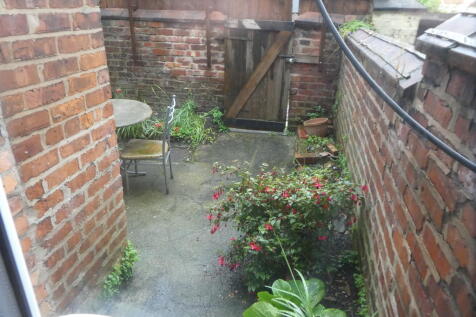 St. Ives Road, Rusholme photo 5