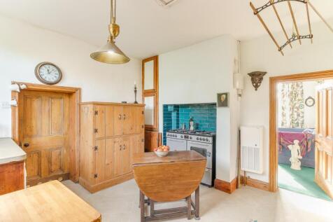 Kitchen - B.jpg