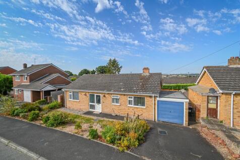 4 Redstone Drive-21.jpg