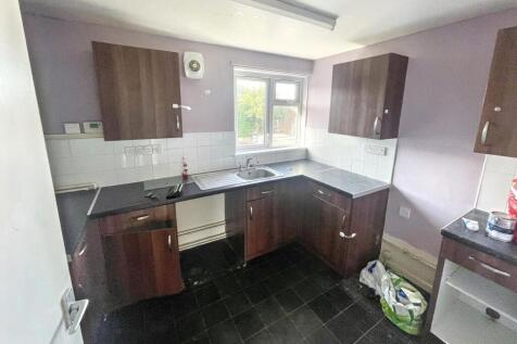 233 Henson Park, Chard, Somerset, TA20 1NP