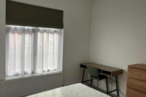 Albion Road, Fallowfield photo 4