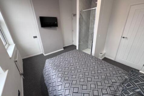 Bedroom 12