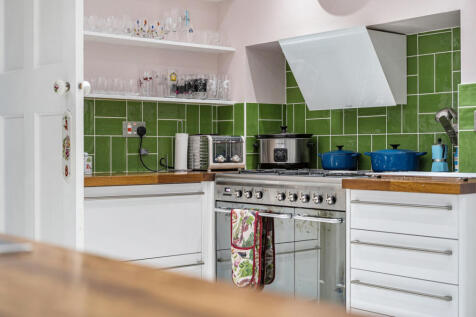 1386553-21-692db2...