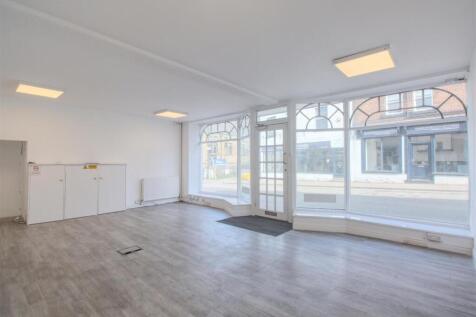 Retail Property (high street) to rent Image 3
