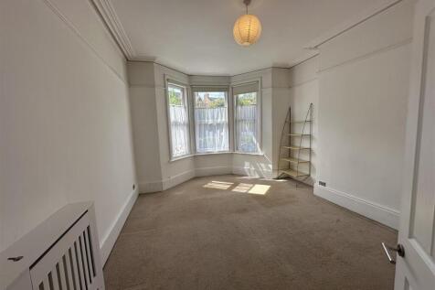 powderhm Lounge.jpeg