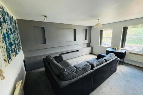 Living Room: