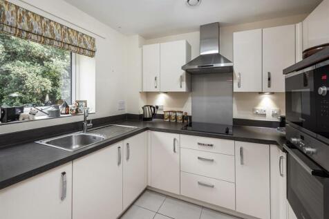 31 Thorneycroft-kitchen.jpg