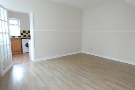 Spring Road, Kempston photo 3