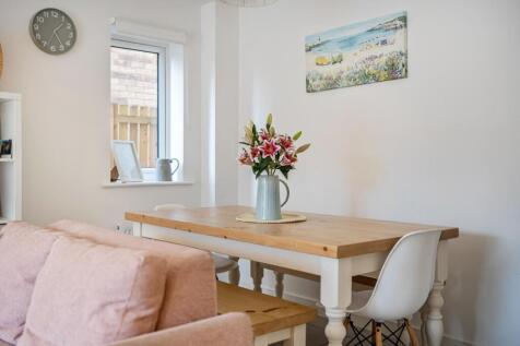 lifestyle dining table.jpg