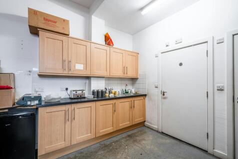 Mowlem St 49 GF  Low Res 12.jpg