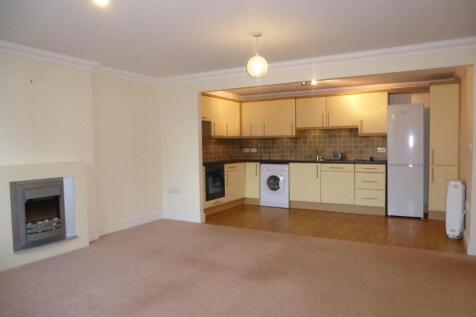 1 Brunel House - sitting room (2).JPG