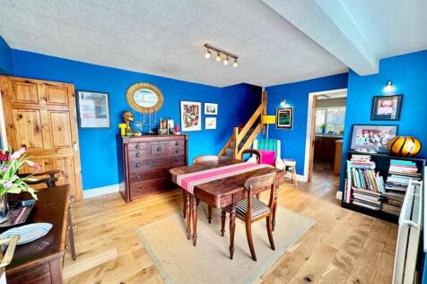 PHOTO-2025-04-07-19-38-15 (28).jpg