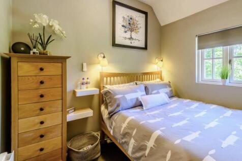 Church Road, Buxted, Uckfield, TN22 photo 5