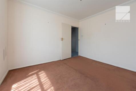 9 Brookhouse Gardens_0030.jpg