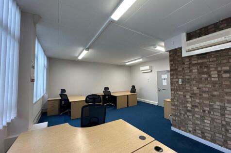 BBC Suite S2 S3  image 2.jpg