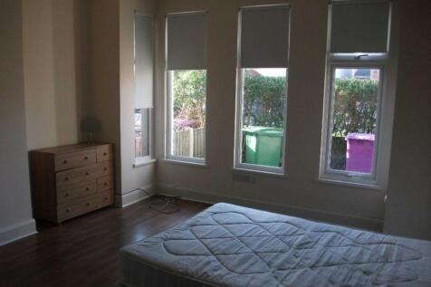 Queens Drive, Mossley Hill, Liverpool, Merseyside, L18 photo 4