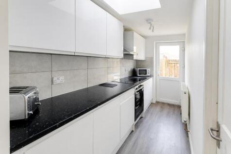 Shared Kitchen 