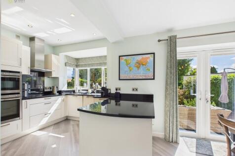 CAM03830G0-PR0206...