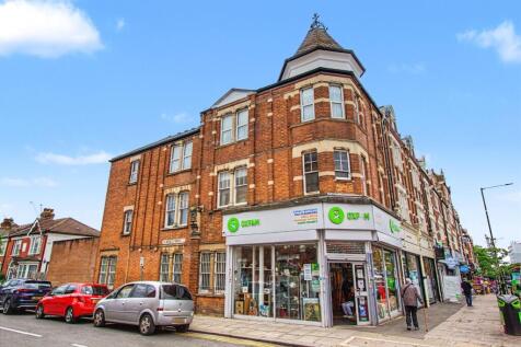 96A Ballards Lane, Finchley, London N3 2DL