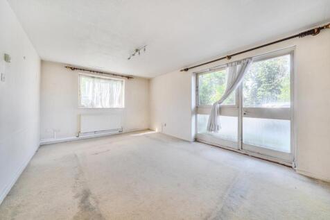 Davidson Frost-Wellings, DFW, Hertford Court, Livi