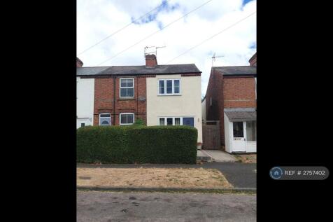 2-bed terraced on Elm St, Derby, DE72, £800/mo
