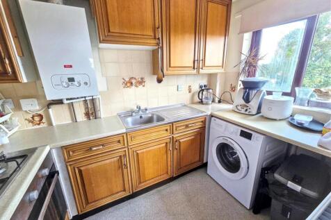 Tenison Court, Eaton, Norwich photo 4