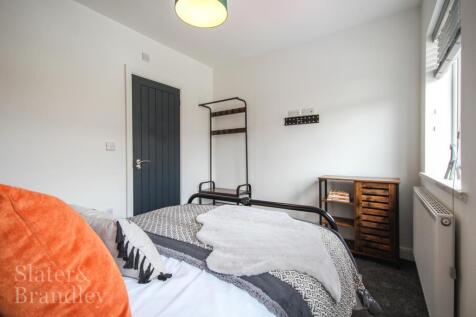 Room 6, Cavendish Road, Carlton, Nottinghamshire, NG4 3SA photo 3