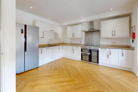 Derwent Drive, Loughborough photo 3