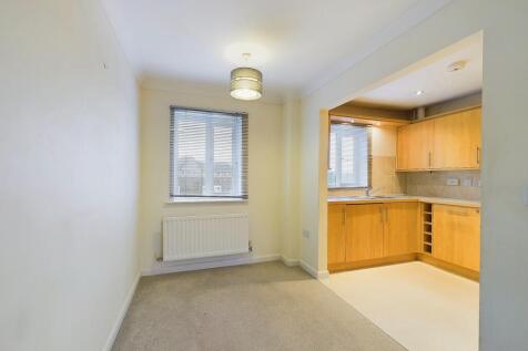 CAM01909G0-PR0277-STILL004