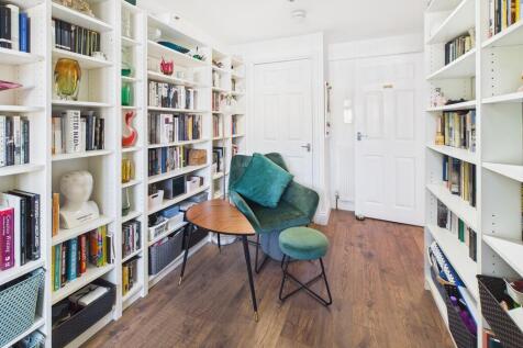 CAM05068G0-PR0056...