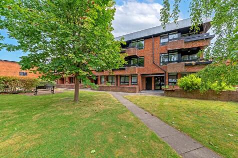 4HolmesCourt-4.jpg