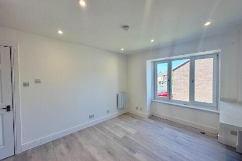 Banff Quadrant, Wishaw, North Lanarkshire, ML2 photo 3