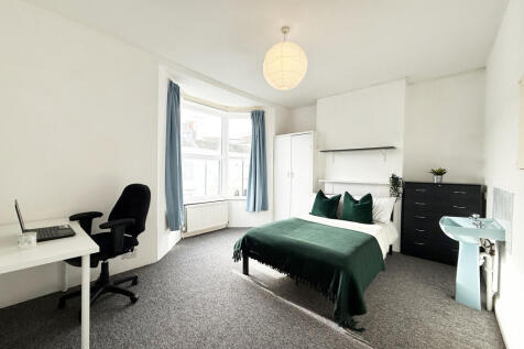 bedroom3