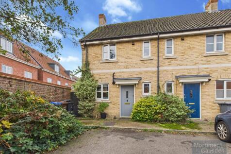 Bury St Edmunds, IP33 - property photo