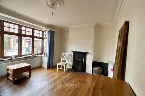 Littlehampton, BN17 - property photo