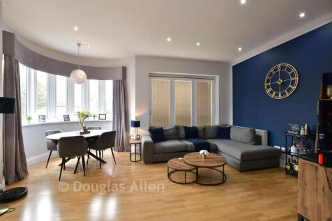 Lounge/Kitchen/Dining Room