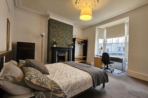 63 Clarendon Street, Leamington Spa photo 3