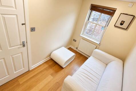 Sussex Mews photo 4